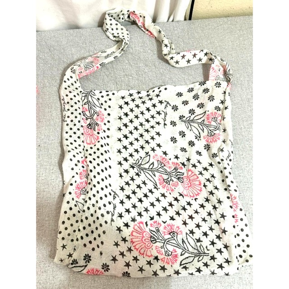 Lot of 7 Free People Large Nylon Totes and Packing Cubes NWOT - Picture 7 of 7